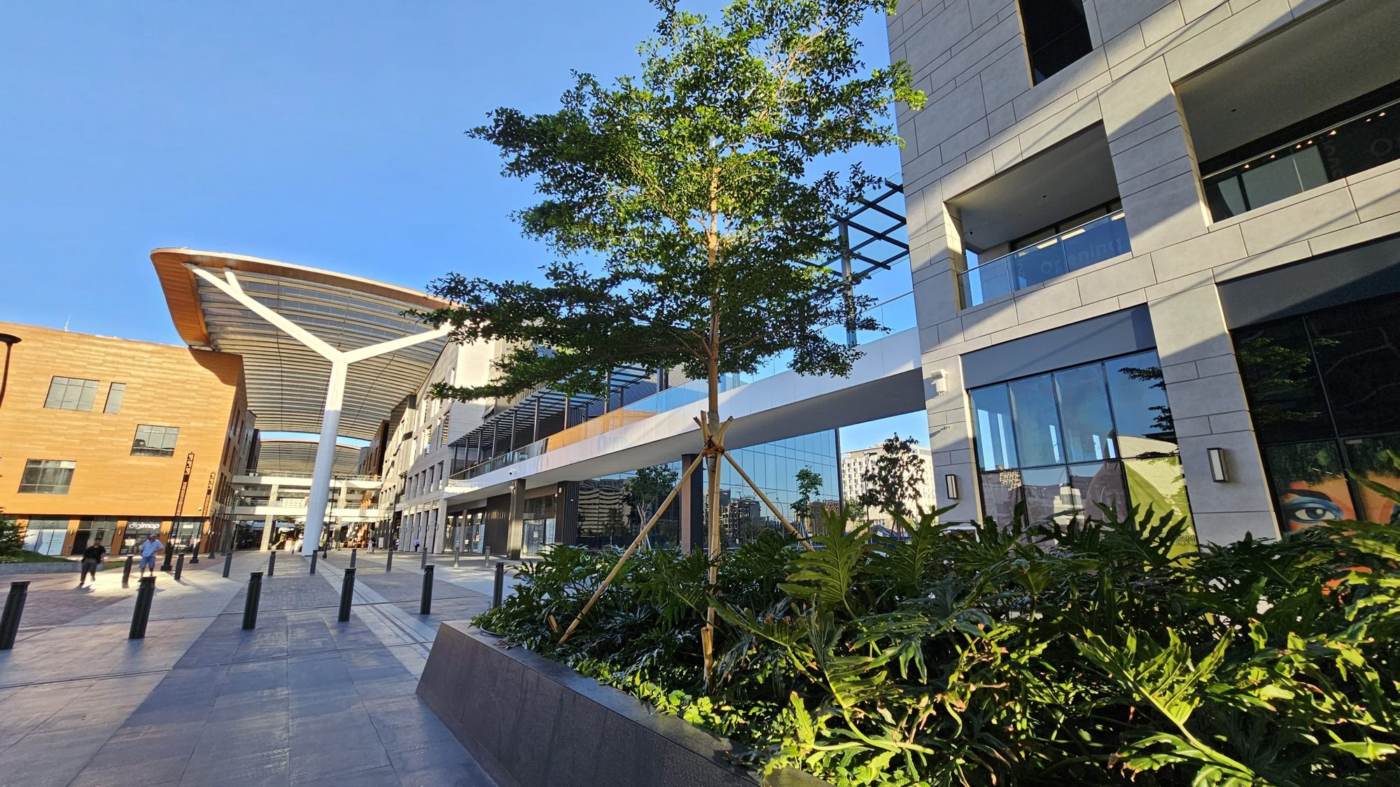 Parqal at Aseana City