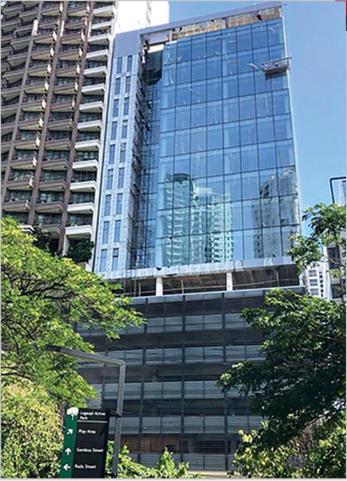 The Luz Building